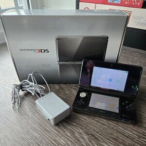 Nintendo 3DS in excellent condition